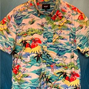 HUE Hawaiian Ukulele Floral Print Shirt